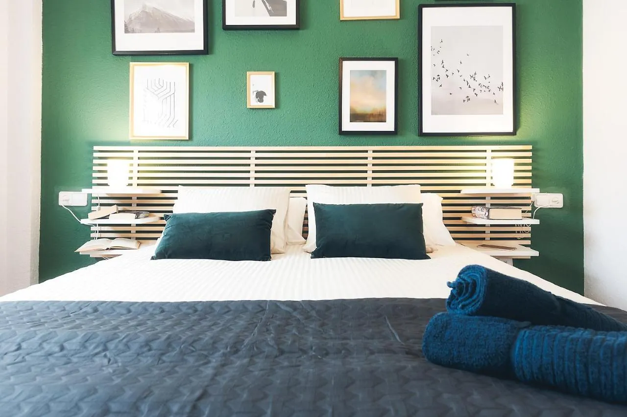 Lux&Cool Catedral Apartment Almeria 0*,